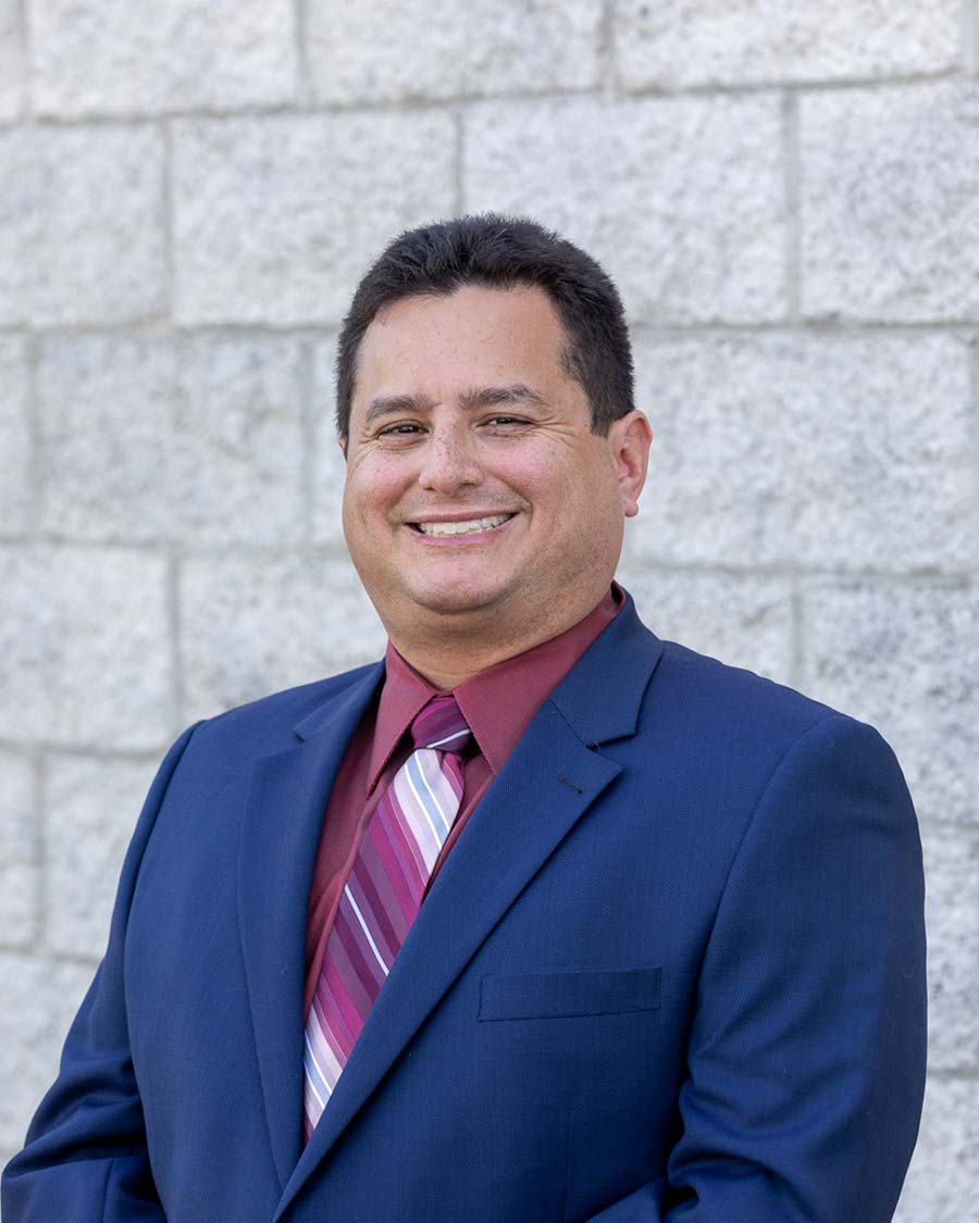 Juan Velez, MD